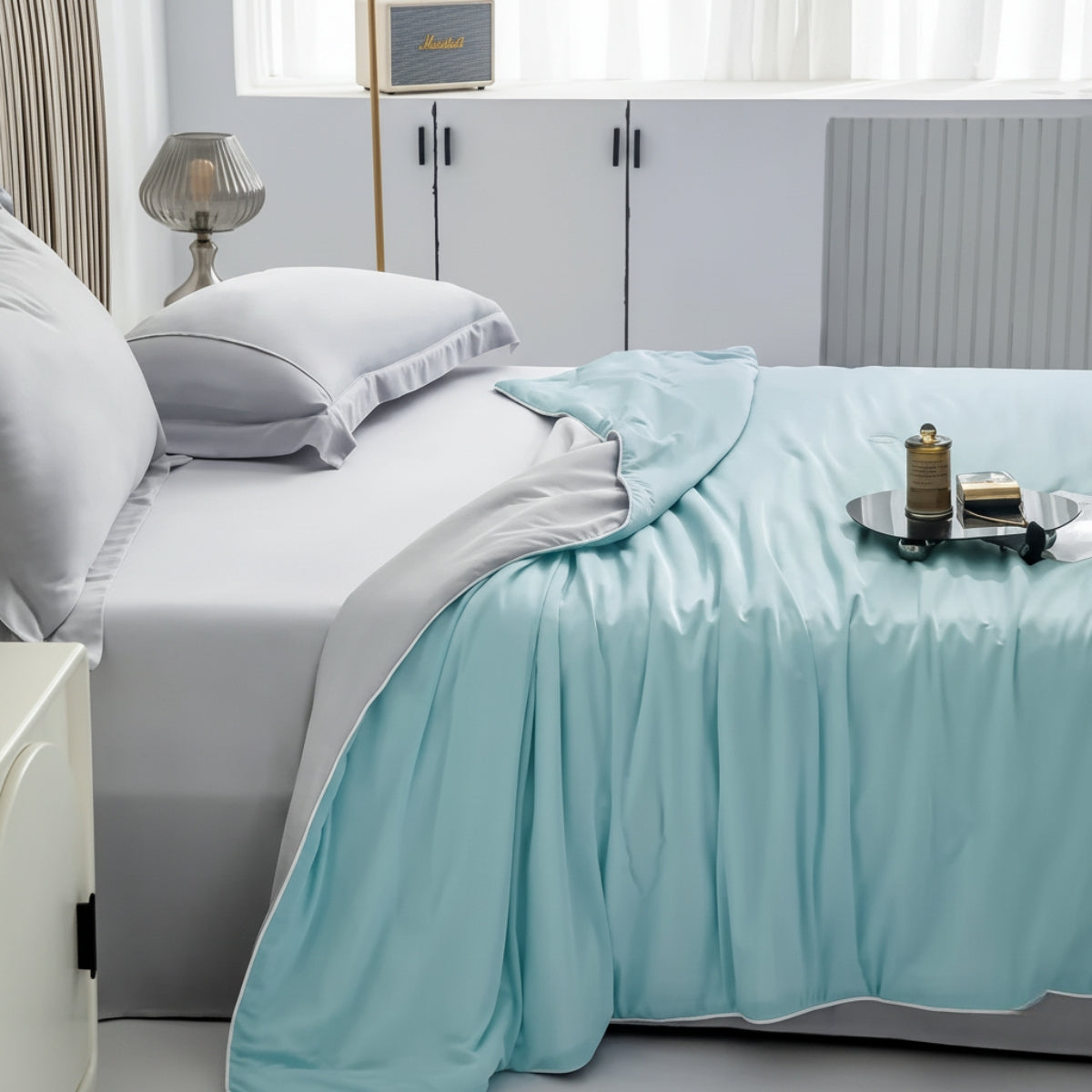 Softer Days - Cooling Comforter for Hot Sleepers – Breathable Lightweight Blanket for Calm Nights